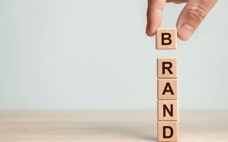 How Zodiac Archetypes Guide 2025 Personal Brand Building